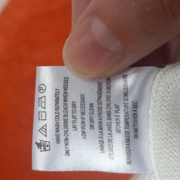 NWT Halston lightweight sweater - Picture 4 of 6